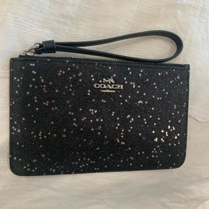 NWOT coach wristlet pouch